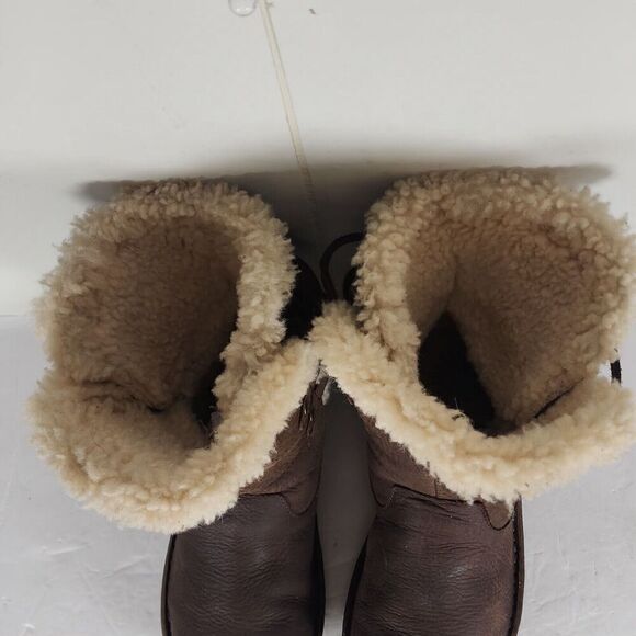 UGG Women's Akadia US 8 Brown Leather Shearling Lined Lace Up Winter Boots - Picture 12 of 13